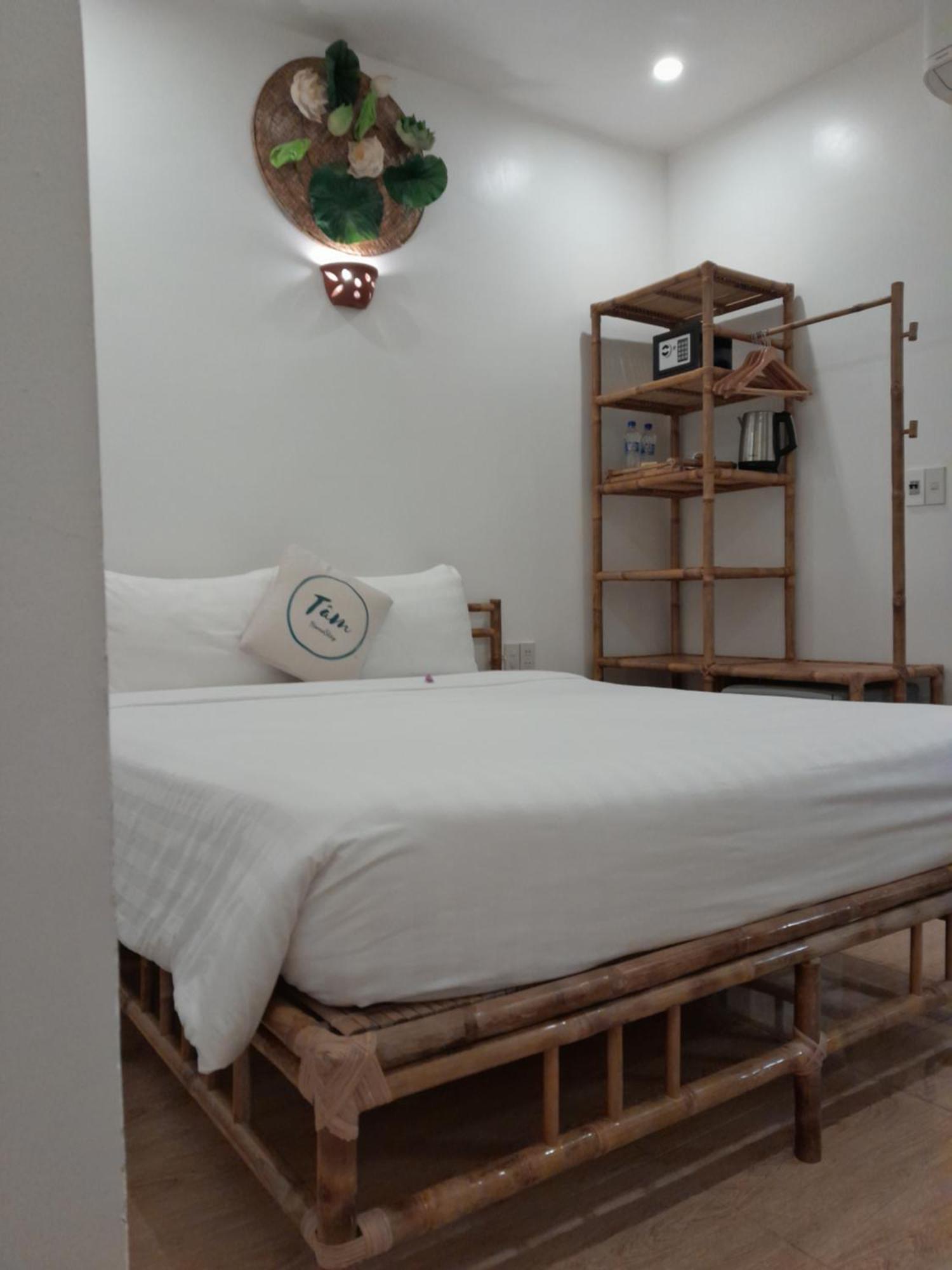 Tam Homestay Hue Bagian luar foto